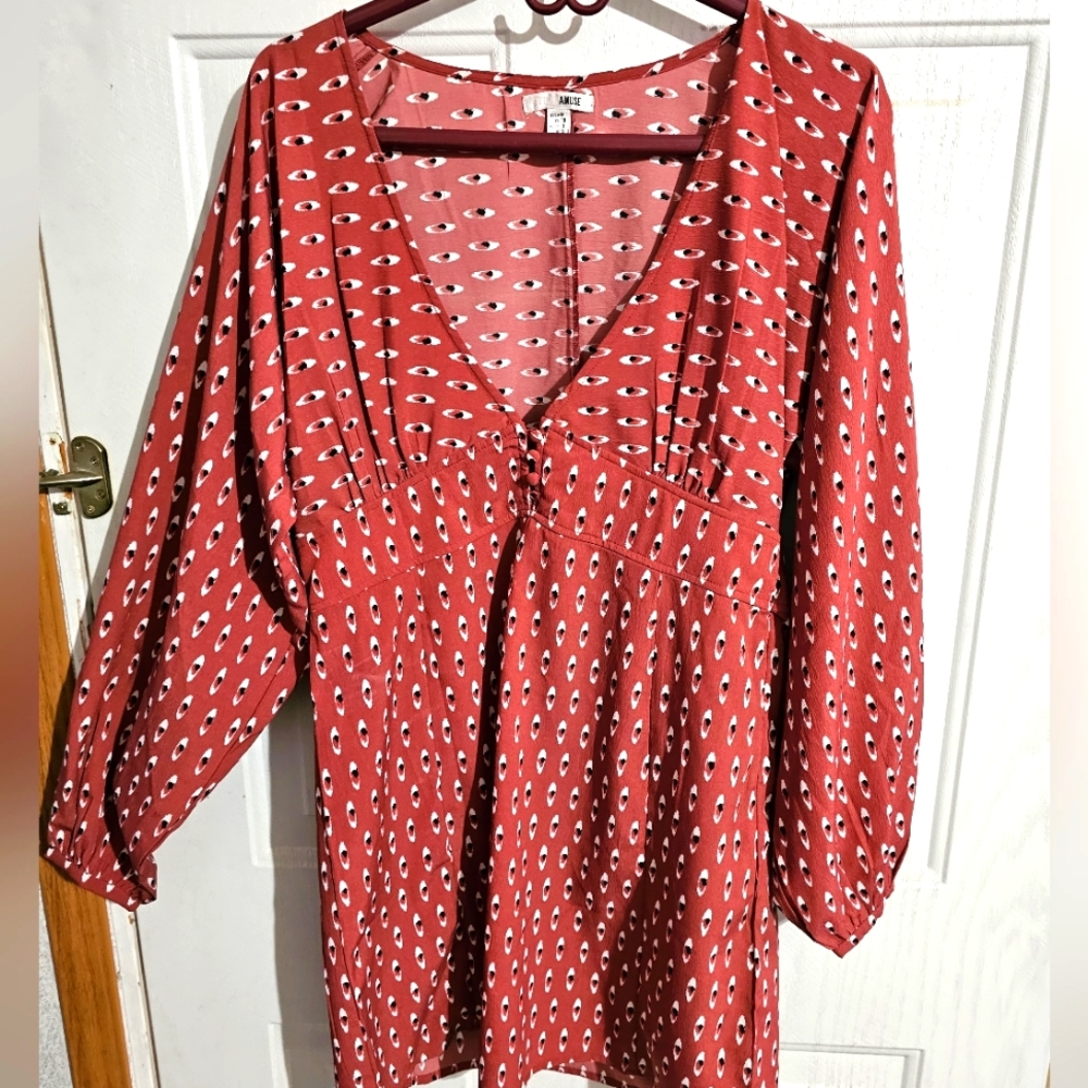 Attractive mini dress